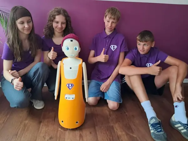 💜 Ein Tag. Viele neue Eindrücke. Jede Menge Teamwork. Heute hieß es für Sve ...
